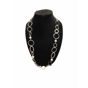 NWT New Directions Necklace  32”  Statement Geometric Circles Silver Tone